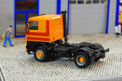 20251206-Scania-142-M-V8-orange-00015
