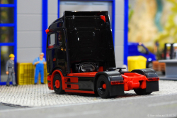 20260221-IMB-eActros-schwarz-rot-01017