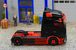 20260221-IMB-eActros-schwarz-rot-01023