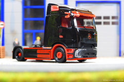 20260221-IMB-eActros-schwarz-rot-01031