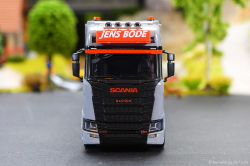 20251116-Bode-Jens-00404