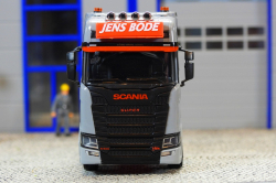 20251116-Bode-Jens-00429