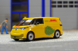20251206-DHL-00076