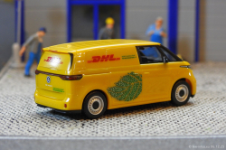 20251206-DHL-00092