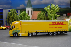 20251206-DHL-00301