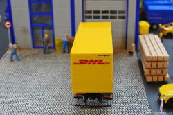20251209-DHL-00266