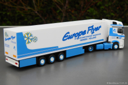 20250111-Europe-Flyer-00148