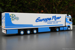 20250111-Europe-Flyer-00158