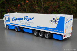 20250111-Europe-Flyer-00256