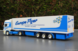 20250111-Europe-Flyer-00307