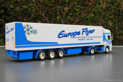 20250111-Europe-Flyer-00322