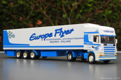 20250111-Europe-Flyer-00330