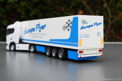 20250111-Europe-Flyer-00529