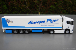 20250111-Europe-Flyer-00545