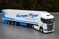 20250111-Europe-Flyer-00548