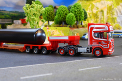 20251128-Give-Svaergods-00053