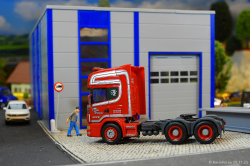 20251128-Give-Svaergods-00069