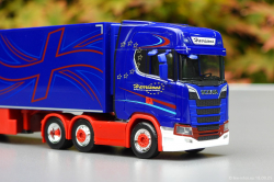 20250918-Harrisons-00047