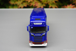 20250918-Harrisons-00049