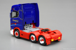 20250918-Harrisons-00058