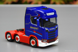 20250918-Harrisons-00070