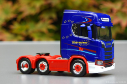 20250918-Harrisons-00073