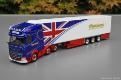 20250918-Harrisons-00076