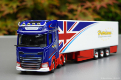 20250918-Harrisons-00078