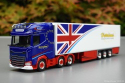 20250918-Harrisons-00083