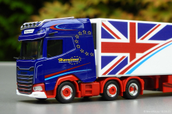 20250918-Harrisons-00084