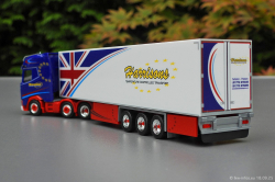 20250918-Harrisons-00091