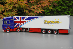 20250918-Harrisons-00093