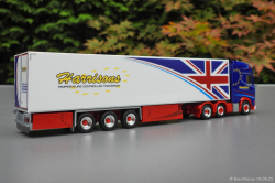 20250918-Harrisons-00109