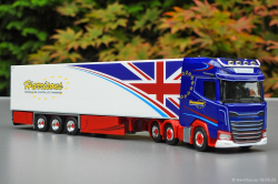 20250918-Harrisons-00116