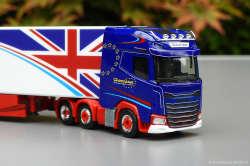 20250918-Harrisons-00117