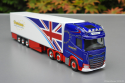 20250918-Harrisons-00119