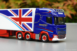 20250918-Harrisons-00122