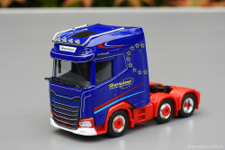 20250918-Harrisons-00126