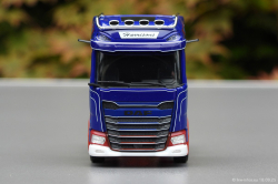 20250918-Harrisons-00150