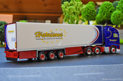 20251024-Harrisons-00034