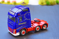 20251024-Harrisons-00056