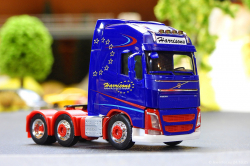 20251024-Harrisons-00077