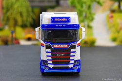 20251128-Scheufler-00058