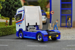 20251128-Scheufler-00068