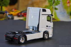 20251026-Schmidt-00072