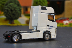 20251026-Schmidt-00073