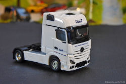 20251026-Schmidt-00077