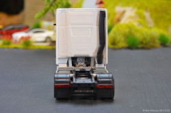 20251026-Schmidt-00157