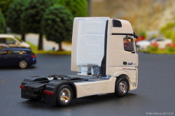 20251026-Schmidt-00159