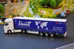 20251026-Schmidt-00190